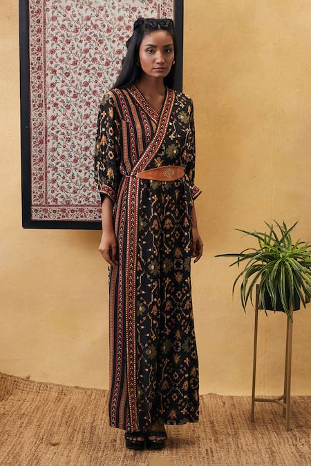 Buy_Soup By Sougat Paul_Black Cotton Embroidery V-neck Zahra Floral Print Jumpsuit _Online_at_Aza_Fashions