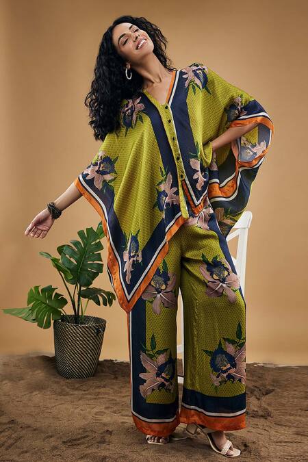 Shop_Soup By Sougat Paul_Green Cotton, Silk Embroidery V-neck Orchid Bloom Print Kimono Shirt With Pant _Online_at_Aza_Fashions
