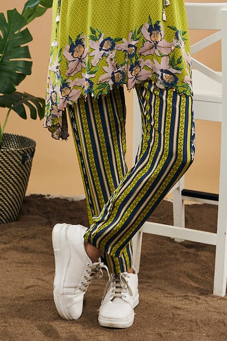 Buy_Soup By Sougat Paul_Green Crepe Embroidery Square Neck Orchid Bloom Embellished Top With Pant _Online_at_Aza_Fashions