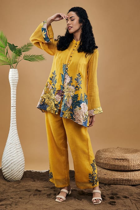 Buy_Soup By Sougat Paul_Yellow Handloom Cotton Applique, Embroidery Bandeau Zinnia Pant Co-ord Set _Online_at_Aza_Fashions