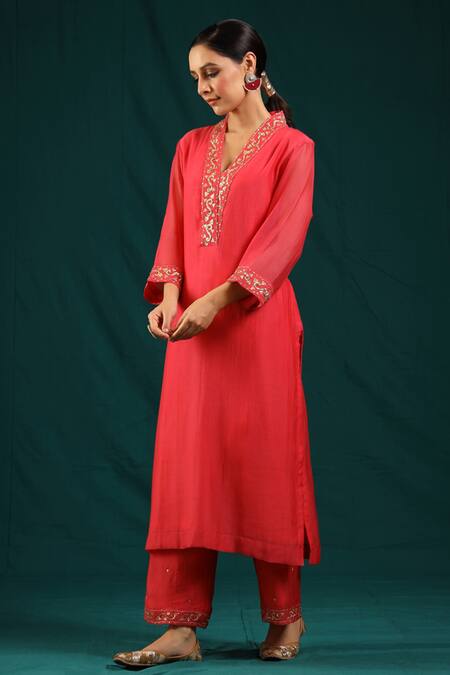 Charu Makkar_Coral Soft Chanderi Sequins V Neck Kurta And Palazzo Set_Online_at_Aza_Fashions