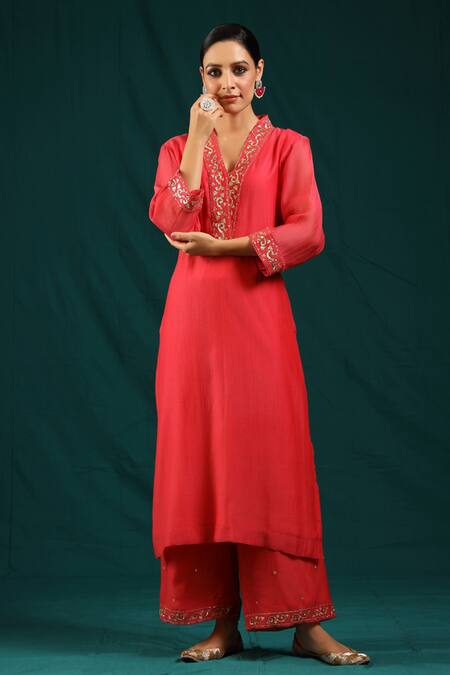 Charu Makkar_Coral Soft Chanderi Sequins V Neck Kurta And Palazzo Set_at_Aza_Fashions