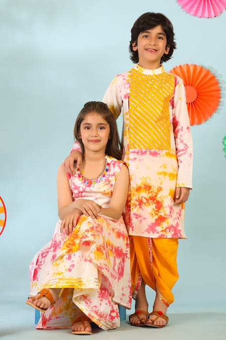 Cute Couture_Multi Color Cotton Gota Patti Abstract Print Kurta And Dhoti Pant Set _Online_at_Aza_Fashions