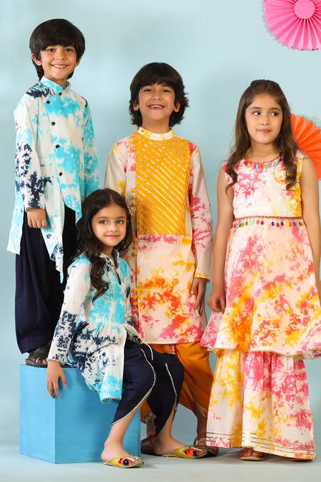 Shop_Cute Couture_Multi Color Cotton Gota Patti Abstract Print Kurta And Tulip Pant Set _Online_at_Aza_Fashions