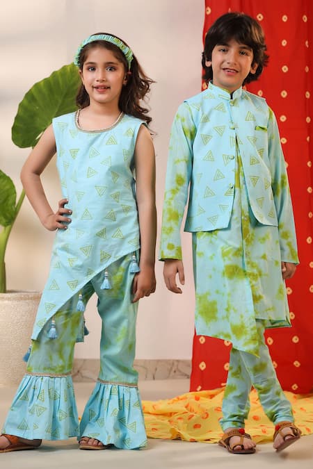 Cute Couture_Green Cotton, Poplin Geometric Print Kurta Set With Nehru Jacket _Online_at_Aza_Fashions