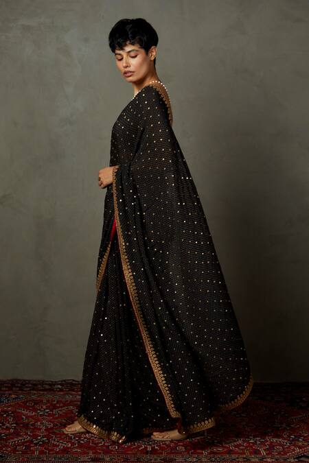 RI.Ritu Kumar Black Silk, Viscose Embroidery Sweetheart Sohini Saree With Sleeveless Blouse Online at Aza Fashions RI.Ritu Kumar_Black Silk, Viscose Embroidery Sweetheart Sohini Saree With Sleeveless Blouse _Online_at_Aza_Fashions