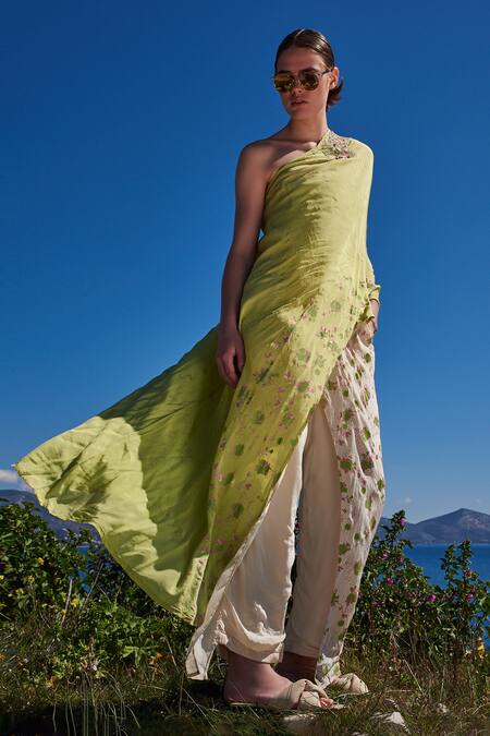 Buy_Shruti Sancheti_Green Crepe Embroidery Floral Print Cape And Flap Pant Set _Online_at_Aza_Fashions