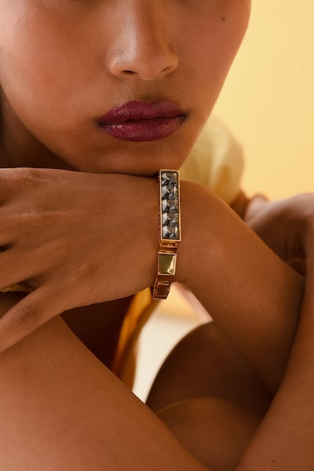 Buy_Esme By Aashna Dalmia_Grey Embellished Bead Bracelet _Online_at_Aza_Fashions