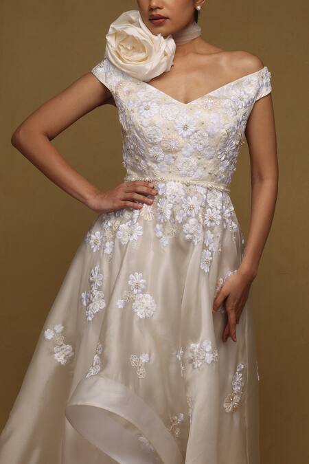 Shriya Som_Ivory Organza Embroidery, Pearls Off-shoulder Floral Thread High-low Gown _Online_at_Aza_Fashions