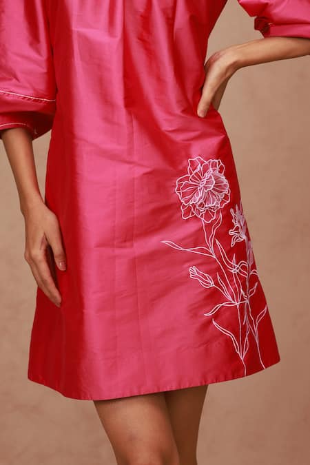 Shriya Som Pink Taffeta Embroidery Round Neck Cocoon Sleeve Flower Dress Online at Aza Fashions Shriya Som_Pink Taffeta Embroidery Round Neck Cocoon Sleeve Flower Dress _Online_at_Aza_Fashions