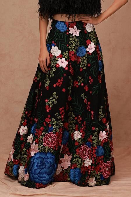 Shriya Som_Black Tulle Embroidery Floral Flower Vine Skirt _Online_at_Aza_Fashions