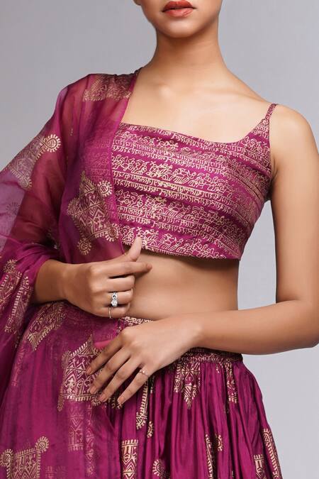 Buy_Shruti S_Wine Silk, Organza Embroidery Square Neck Geometric Hand Block Print Lehenga Set _Online_at_Aza_Fashions