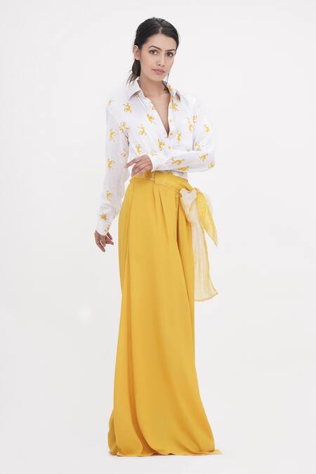 Shruti S_Yellow Modal, Organza Gota Patti, Sequins Collared Falling Man Print Jumpsuit_Online_at_Aza_Fashions