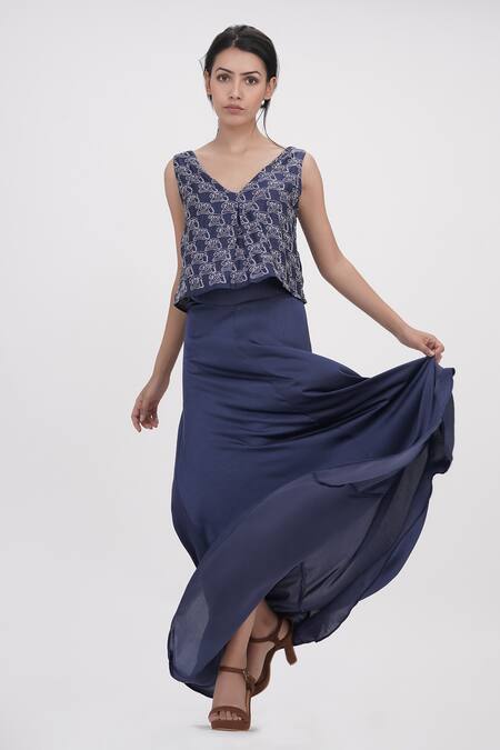 Shruti S_Blue Modal Embroidery V-neck Thread Panelled Dress _Online_at_Aza_Fashions