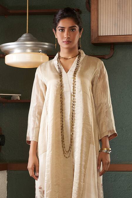 Shop_Bodhi Tree_Off White Silk, Viscose, Linen Embroidery V-neck Floral Kurta And Pant Set _Online_at_Aza_Fashions