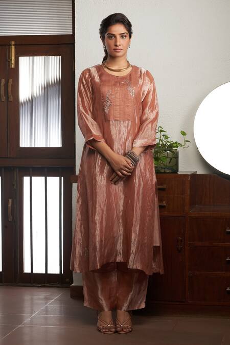 Buy_Bodhi Tree_Peach Silk, Viscose, Linen Embroidery Feather Zardozi Yoke Kurta And Pant Set _Online_at_Aza_Fashions