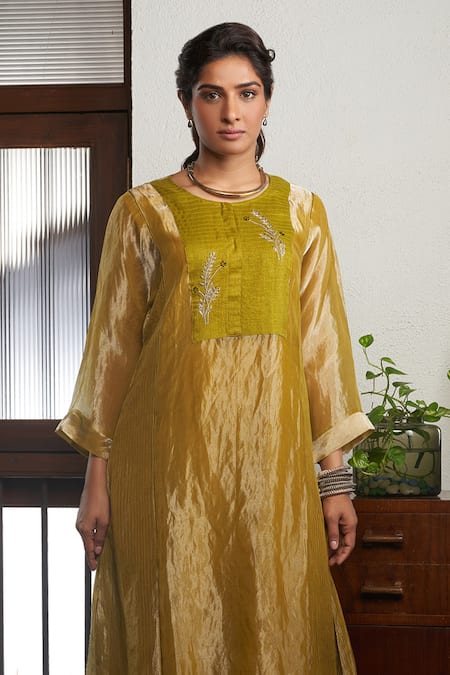Buy_Bodhi Tree_Yellow Silk, Tussar, Tissue, Viscose, Lavender Flower Yoke Kurta And Pant Set _Online_at_Aza_Fashions