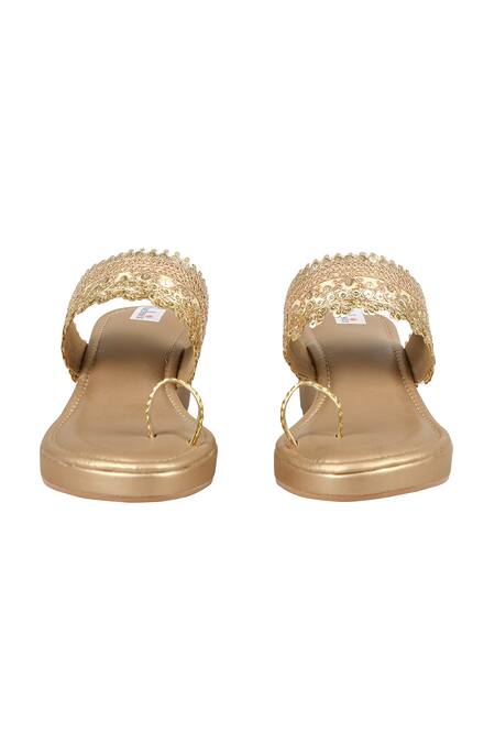 Buy_Fuchsia by aashaka mehta_Gold Sequins Work Kolhapuri Platform Wedges_Online_at_Aza_Fashions