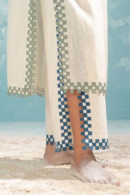 Ikai By Ragini Ahuja_Ivory 100% Cotton Embroidery Applique And Cutwork Nile Slit Pant  _Online_at_Aza_Fashions