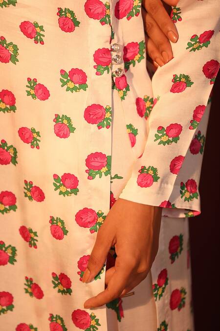 Shetab Kazmi_White Modal, Satin Round Neck Floral Print Kurta Palazzo Set _Online_at_Aza_Fashions