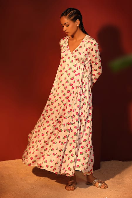 Shetab Kazmi_White Modal, Satin V-neck Floral Digital Print Angrakha Kurta Pant Set _at_Aza_Fashions