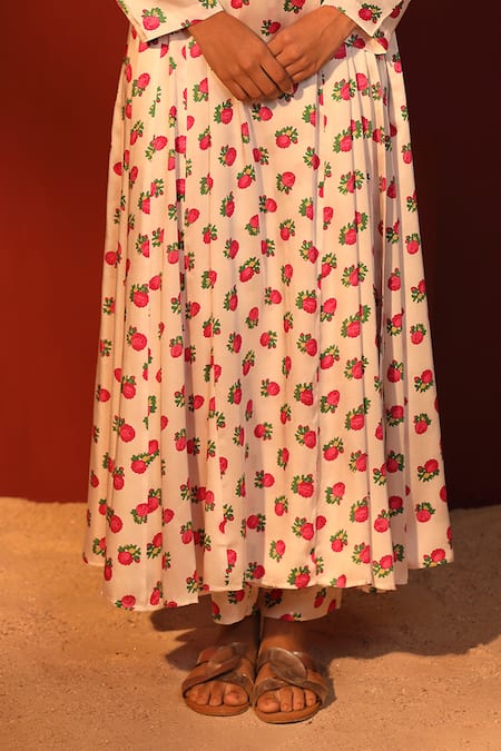 Shetab Kazmi_White Modal, Satin V-neck Floral Digital Print Angrakha Kurta Pant Set _Online_at_Aza_Fashions