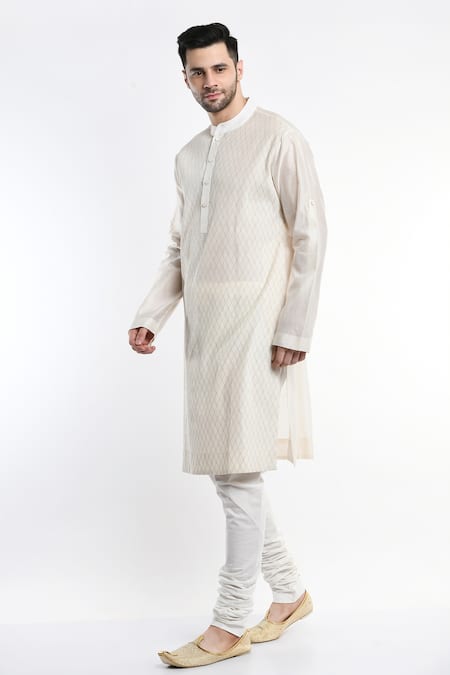 Samant Chauhan_Ivory Vegan Leather Embroidery Thread Full Sleeve Pintuck Kurta Set _at_Aza_Fashions