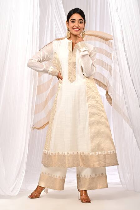 The Home Affair Off White Chanderi, Cotton Zari Mandarin Collar Pure Kurta Palazzo Set Online at Aza Fashions The Home Affair_Off White Chanderi, Cotton Zari Mandarin Collar Pure Kurta Palazzo Set _Online_at_Aza_Fashions
