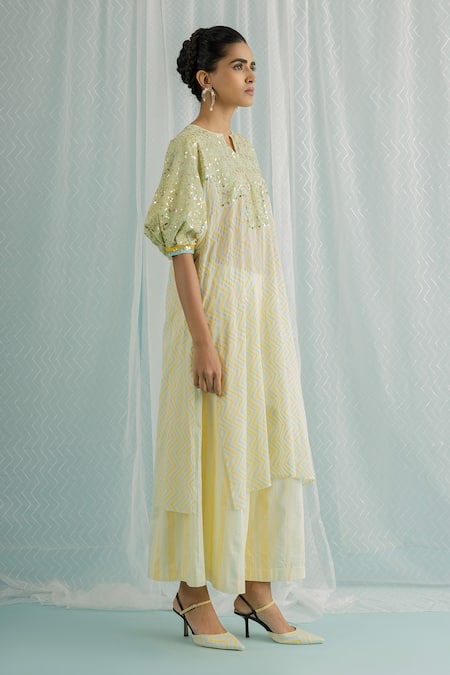 Buy_Surbhi Gupta_Ivory Kurta Georgette Block Print Chevron Choga With Trouser  _Online_at_Aza_Fashions