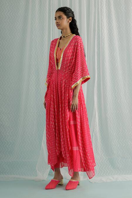Surbhi Gupta Pink Cape And Trouser Georgette Block Print Geometric Deep Nino Set Online at Aza Fashions Surbhi Gupta_Pink Cape And Trouser Georgette Block Print Geometric Deep Nino Set _Online_at_Aza_Fashions