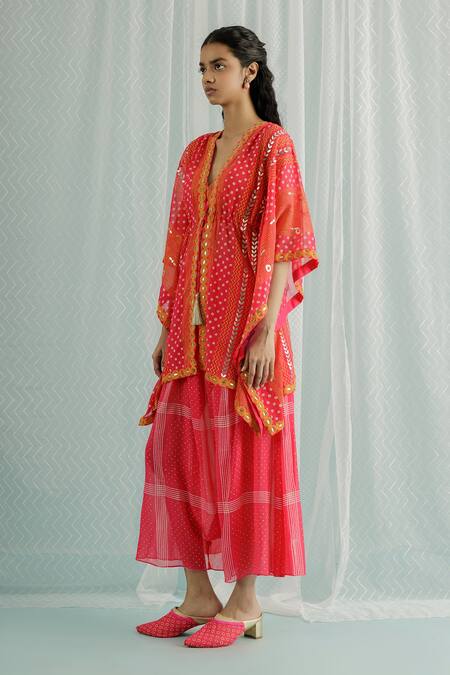 Surbhi Gupta Pink Kaftan Georgette Block Print Shazi Short Trouser Set Online at Aza Fashions Surbhi Gupta_Pink Kaftan Georgette Block Print Shazi Short Trouser Set _Online_at_Aza_Fashions