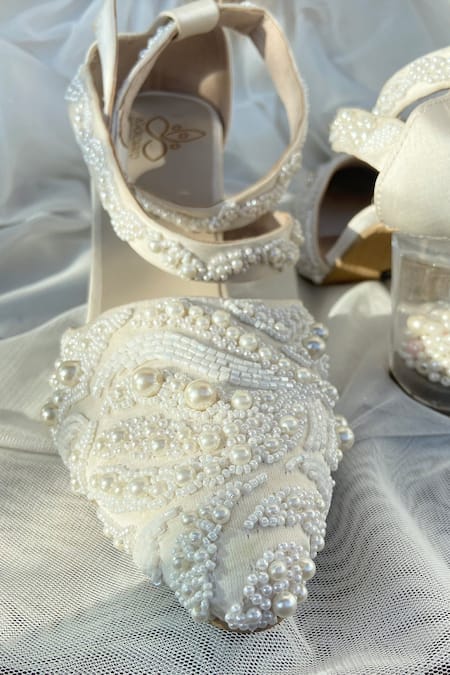 SCHON ZAPATO White Beads, Pearls, Embroidery She Said Yes Transparent Heels Online at Aza Fashions SCHON ZAPATO_White Beads, Pearls, Embroidery She Said Yes Transparent Heels _Online_at_Aza_Fashions