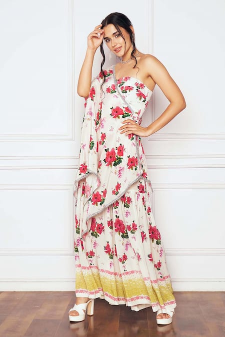 Buy_SAKSHI GIRRI_Ivory Crepe Embroidery Sweetheart Neck Floral Print Pre-draped Sharara Saree Set_Online_at_Aza_Fashions