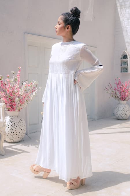 Shop_Monk & Mei By Sonia Anand_White Georgette Embroidery Round Neck Chikankari Flared Jumpsuit _Online_at_Aza_Fashions