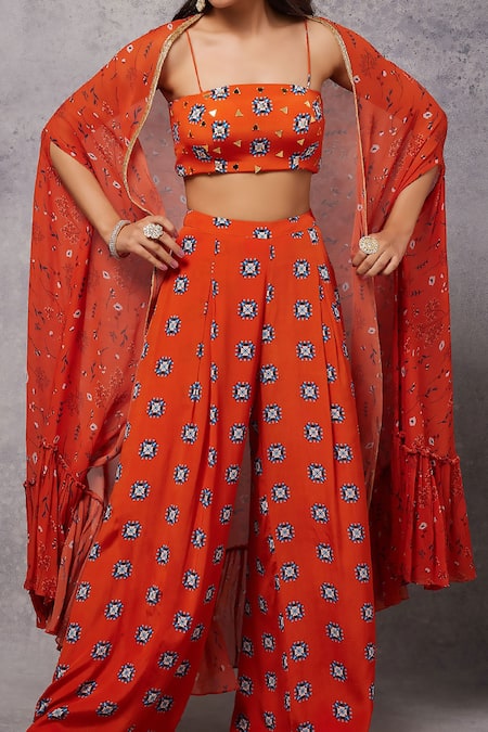 Senren By Eshana Raut_Orange Crepe, Georgette Embroidery Square Neck Flower Print Cape And Pant Set _Online_at_Aza_Fashions