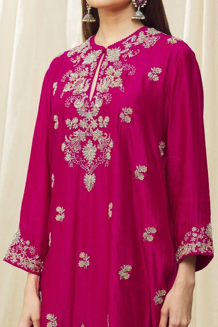 Jayanti Reddy Pink Silk Embroidery, Cut Work Round Neck Floral Tunic Dhoti Pant Set at Aza Fashions Jayanti Reddy_Pink Silk Embroidery, Cut Work Round Neck Floral Tunic Dhoti Pant Set _at_Aza_Fashions