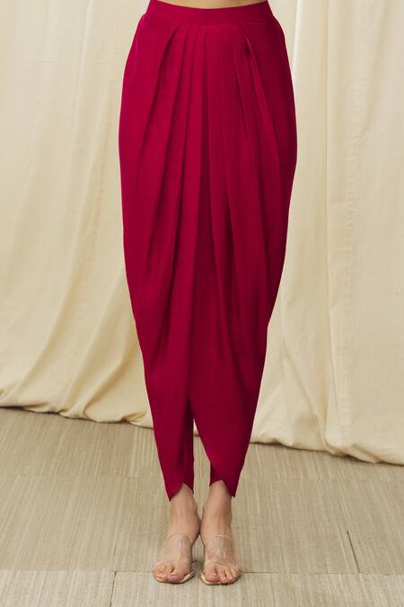 Buy Jayanti Reddy Red Silk Embroidery Round Neck Scallop Hem Tunic Set Buy_Jayanti Reddy_Red Silk Embroidery Round Neck Scallop Hem Tunic Set