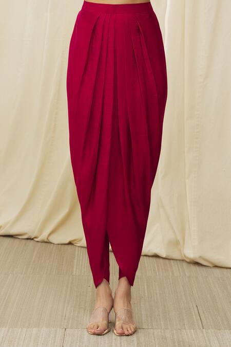 Shop Jayanti Reddy Red Silk Lace, Tassels Round Neck Embroidered Tunic Dhoti Pant Set Shop_Jayanti Reddy_Red Silk Lace, Tassels Round Neck Embroidered Tunic Dhoti Pant Set