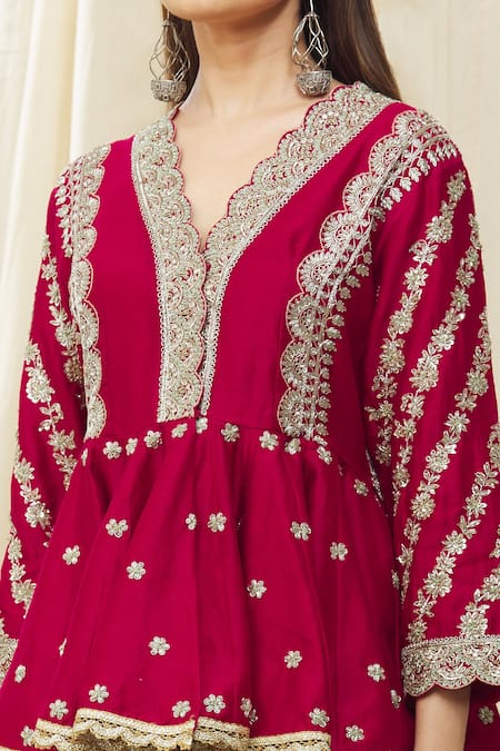 Jayanti Reddy_Red Silk Embroidery, Sequins V-neck Peplum Top And Dhoti Pant Set _at_Aza_Fashions