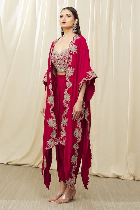 Buy_Jayanti Reddy_Red Silk Embroidery Sweetheart Neck Border Cape And Dhoti Pant Set _Online_at_Aza_Fashions