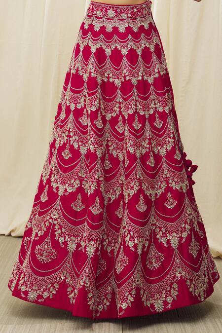 Shop_Jayanti Reddy_Red , Organza Sequins, Embroidery Scallop Pattern Bridal Lehenga Set 