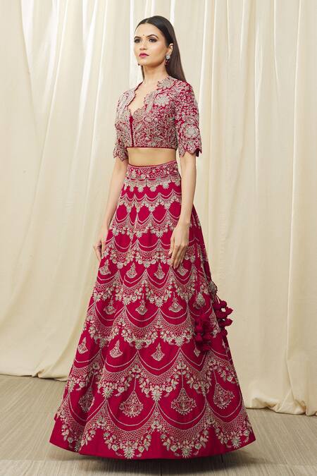 Buy_Jayanti Reddy_Red , Organza Sequins, Embroidery Scallop Pattern Bridal Lehenga Set _Online_at_Aza_Fashions