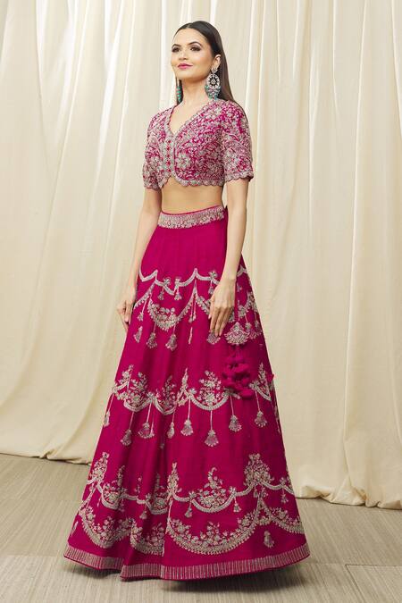 Buy Jayanti Reddy Pink , Satin Embroidery V-neck Aari Bridal Lehenga Set Online at Aza Fashions Buy_Jayanti Reddy_Pink , Satin Embroidery V-neck Aari Bridal Lehenga Set _Online_at_Aza_Fashions