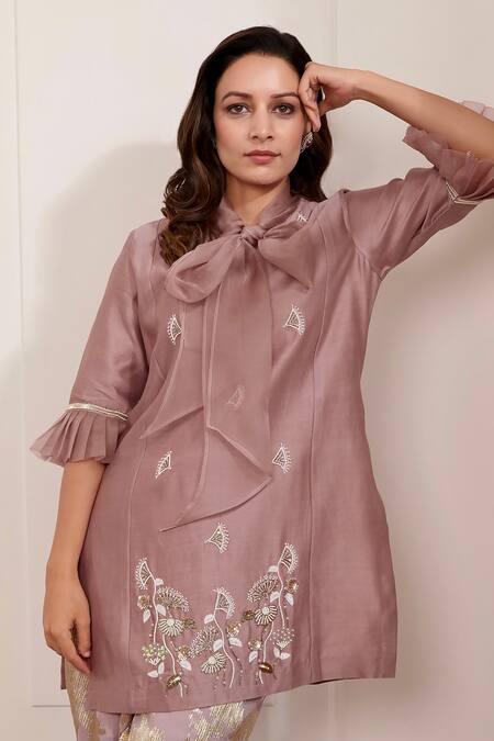 Shop_Pairaahan_Pink Kurta Chanderi Embroidered Pearl Tie-up Embellished Floral With Pant_Online_at_Aza_Fashions