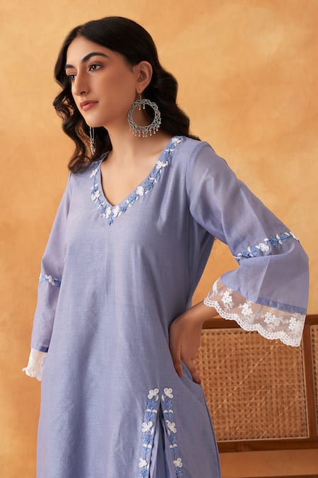 Shipraa Grover_Grey Chanderi, Maheshwari Embroidery, Lace Layla Resham Straight Kurta Pant Set _at_Aza_Fashions