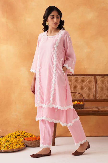 Shipraa Grover_Pink Chanderi, Muslin, Cotton Embroidery Amina Resham Tiered Kurta Pant Set _Online_at_Aza_Fashions