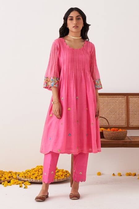 Shipraa Grover Pink Chanderi Embroidery Round Neck Miha Kurta And Pant Set Online at Aza Fashions Shipraa Grover_Pink Chanderi Embroidery Round Neck Miha Kurta And Pant Set _Online_at_Aza_Fashions