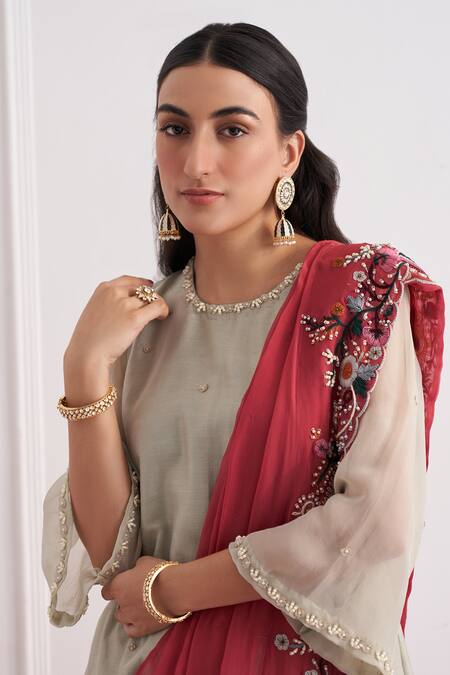 Shipraa Grover Green Chanderi, Organza Zari, Embroidery Myra Embellished Kurta And Dhoti Pant Set at Aza Fashions Shipraa Grover_Green Chanderi, Organza Zari, Embroidery Myra Embellished Kurta And Dhoti Pant Set _at_Aza_Fashions