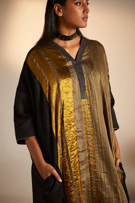 Buy_Shorshe Clothing_Black Cotton , Handwoven Pure Stripe V Pattern Kaftan Tunic And Pant Set _Online_at_Aza_Fashions