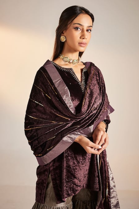 Buy_Shorshe Clothing_Purple Silk Velvet Stripe Hand Embroidered Dupatta _Online_at_Aza_Fashions